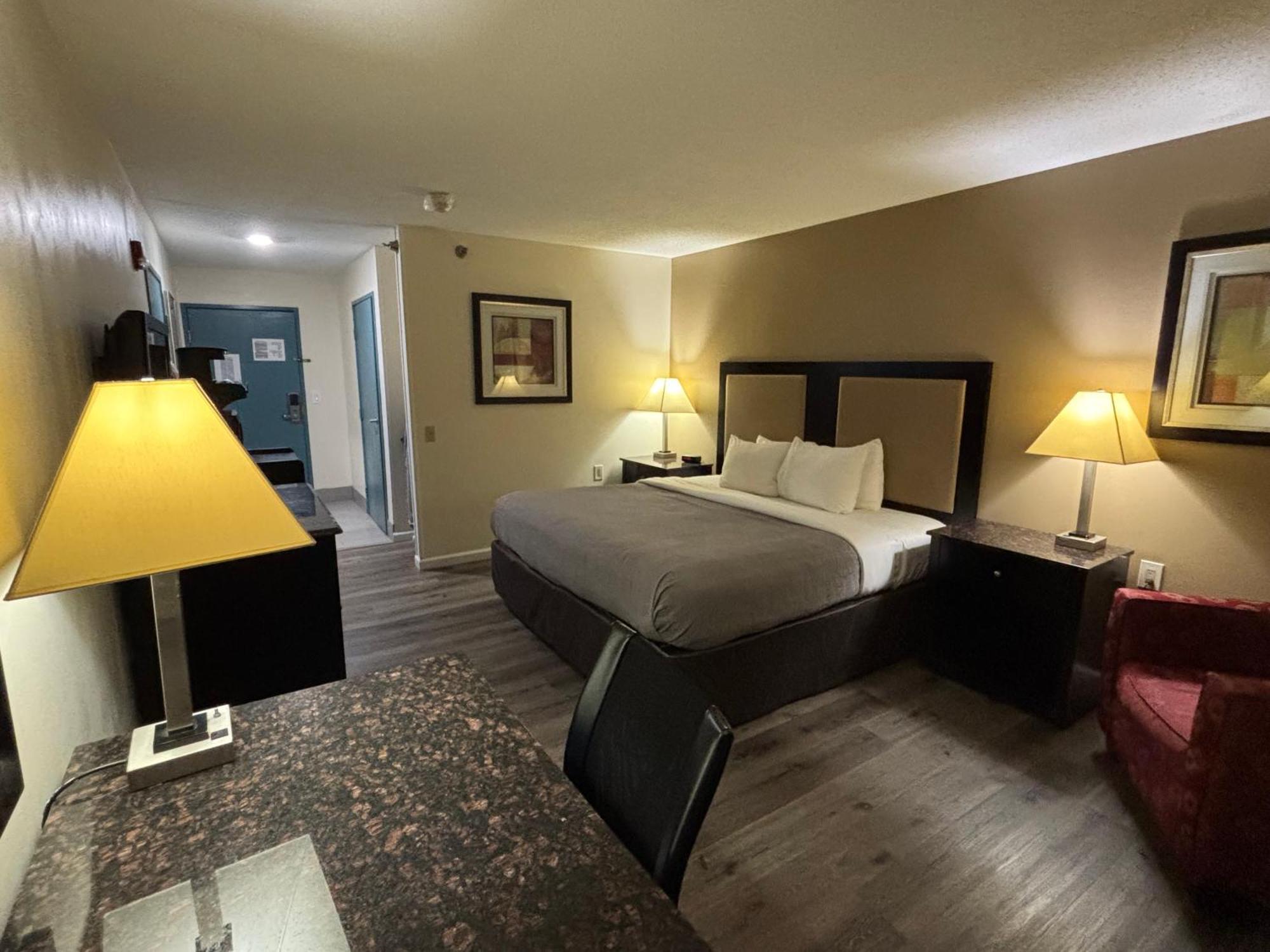 Quality Inn & Suites Woodstock Near Lake Geneva Exterior foto
